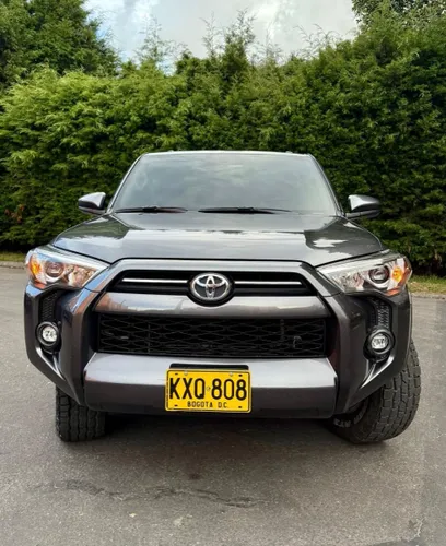 TOYOTA 4RUNNER SR5