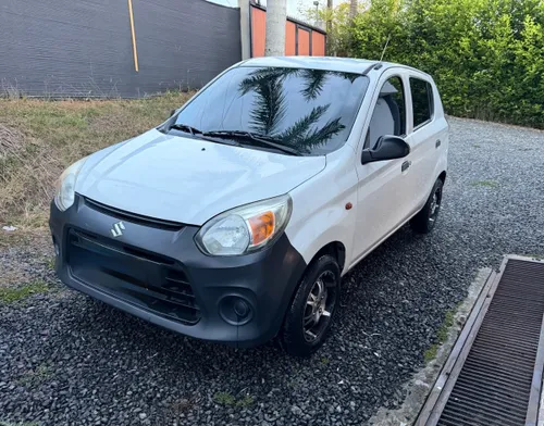 SUZUKI ALTO MODELO 2020 FULL EQUIPO