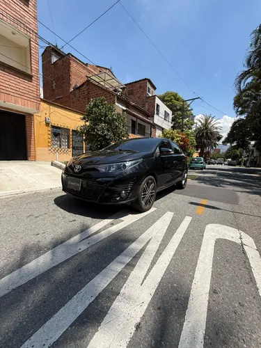 Toyota Yaris S 2021 Automático Segundo Dueno