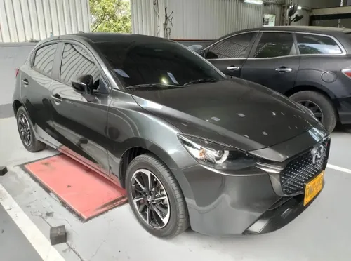 Mazda 2 Touring 2020