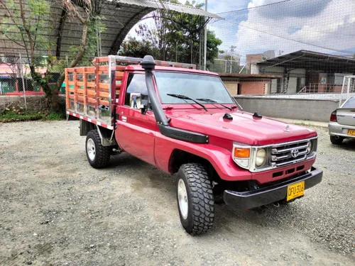 toyota FJ75 estacas