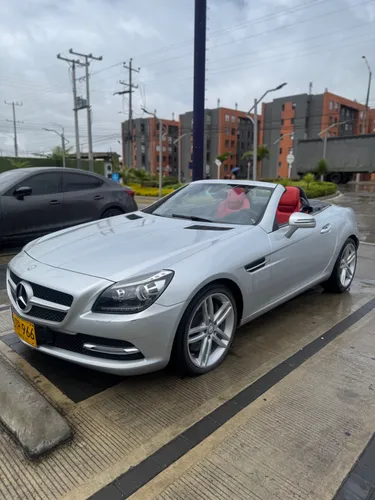 Mercedes benz SLK200 2015
