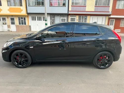 Hyundai Accent i25 2013