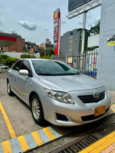 TOYOTA COROLLA 1.6 XLI MODELO 2011