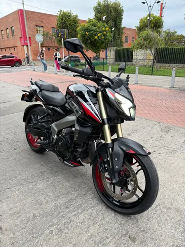PULSAR NS400Z 2026