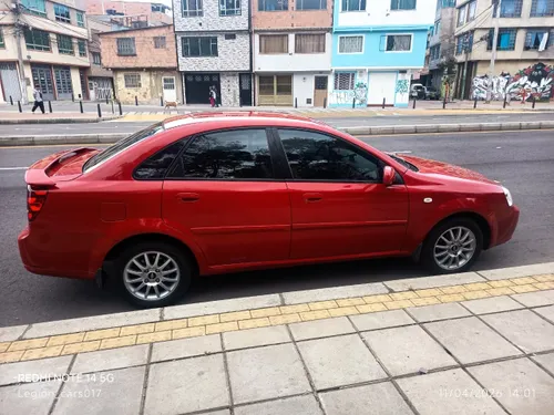 SE VENDE CHEVROLET OPTRA LT.