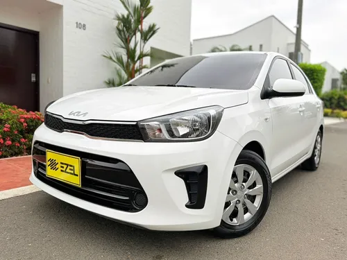 KIA SOLUTO EMOTION 2025 AUTOMÁTICO 17.000 kms