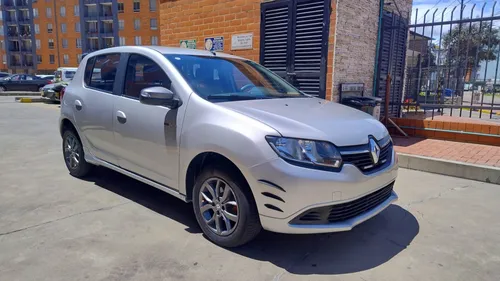 Renault Sandero 2018 Night  Day Full Equipo
