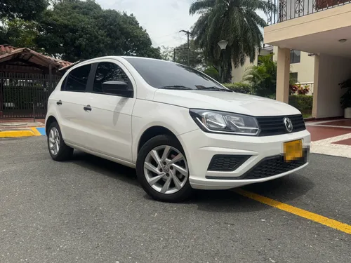 Volkswagen Gol Comfortline 2020 NO PERMUTAS
