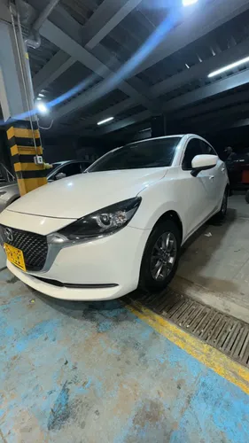MAZDA 2 SEDAN FL TOURING 2023