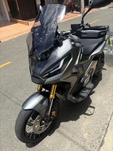 Honda Xadv 750