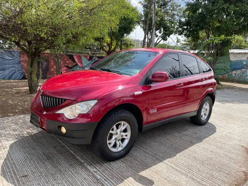 SSANGYONG ACTYON 4X2 MECÁNICA 2011 GASOLINA.