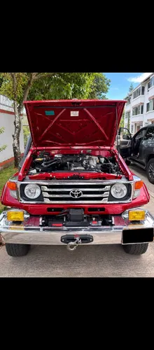 TOYOTA macho