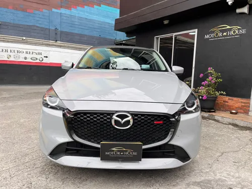 Mazda 2 Grand Touring 2025