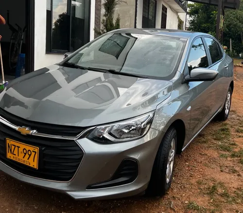 Chevrolet Onix turbo 2025 aut