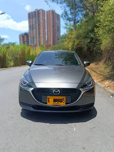 Mazda 2 tourig 2023