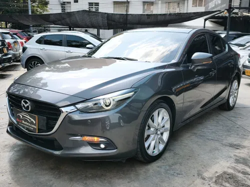 MAZDA 3 GRAND TOURING 2018 - POCO KM