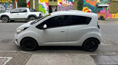 Chevrolet Spark GT LTZ 2012