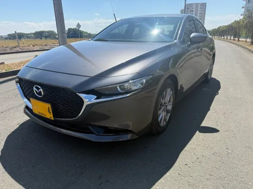 Mazda 3 Touring 2022