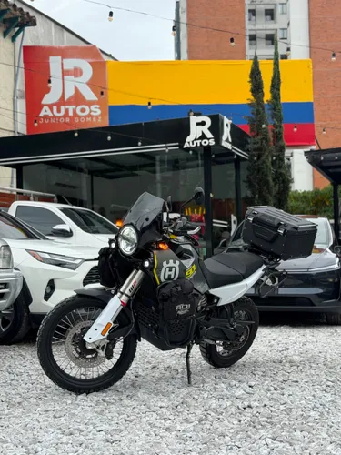 HUSQVARNA NORDEN 901 EXPEDITION 2025