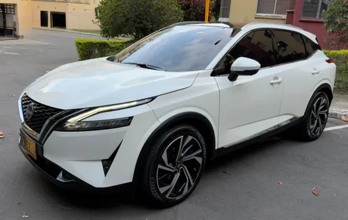 Nissan Qashqai Exclusive 1.3 turbo 2025