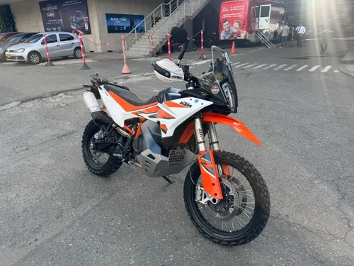 KTM 890 ADVENTURE R