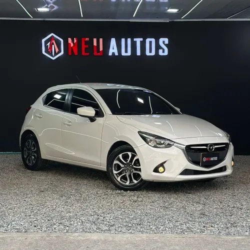MAZDA 2 GRAND TOURING LX 2017