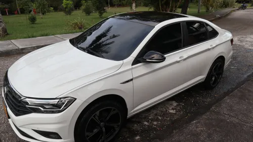 Volkswagen Jetta R-line