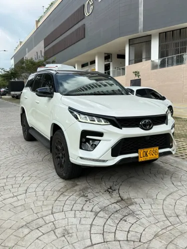 Toyota Fortuner GR Diesel 2022