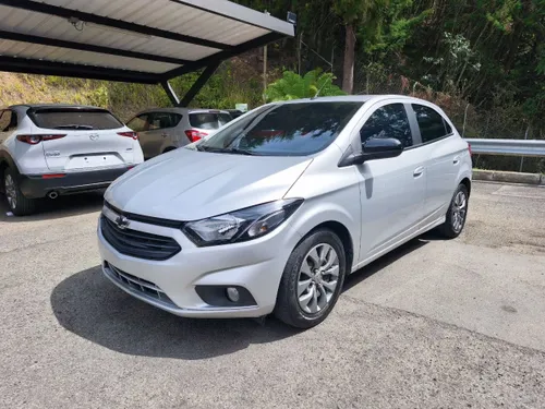 Chevrolet Joy LT hatchback 2022
