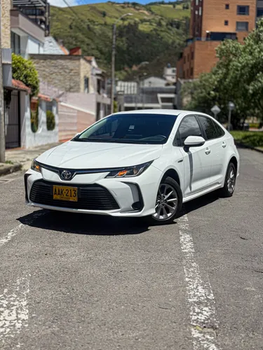 Toyota Corolla Híbrido 2023