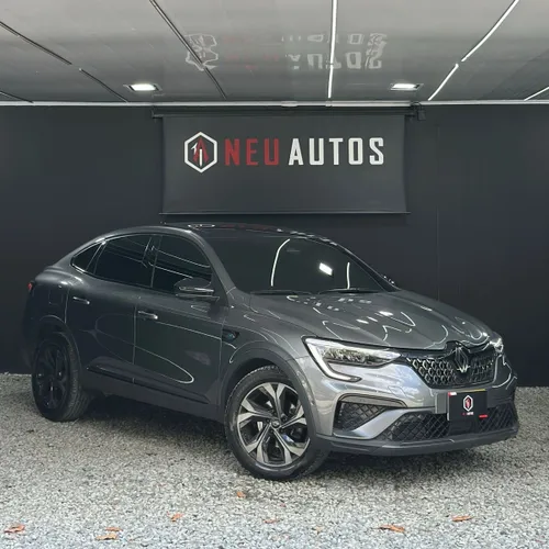 RENAULT ARKANA ESPRIT ALPINE HÍBRIDA 2025