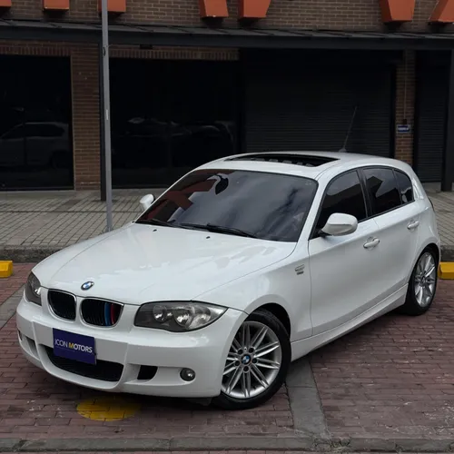 BMW 120i 2011