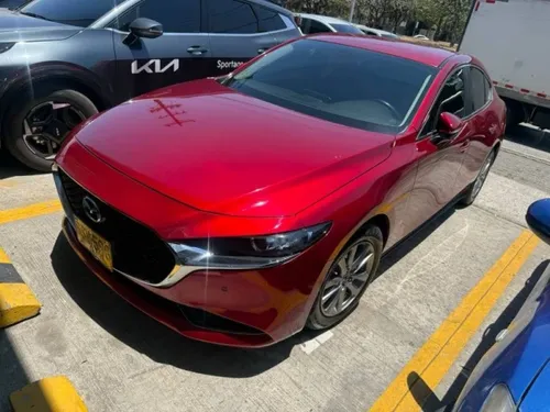 Mazda 3 Touring Cara Nueva 2020