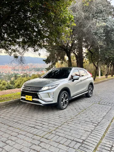 MITSUBISHI ECLIPSE CROSS 2021