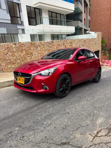 MAZDA 2 TOURING