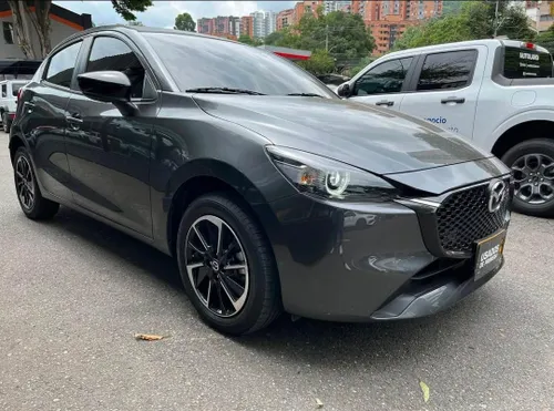 Mazda 2 Grand Touring LX Carbon 2026