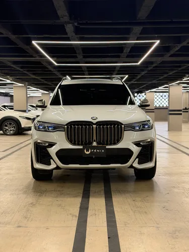 BMW X7 M50i xDRIVE 4.4 PURÉ EXCELLENCE
