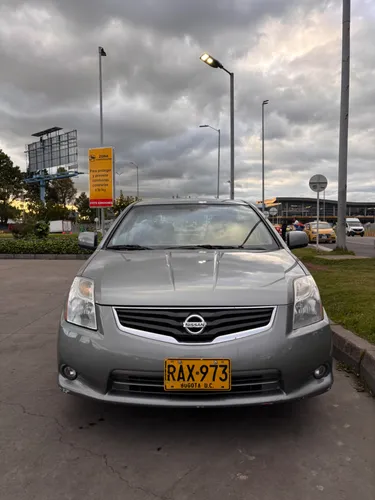Nissan Sentra SL 2011 Automático  118.000 km  negociable  Excelente Estado