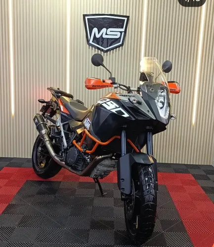 KTM ADVENTURE 1050