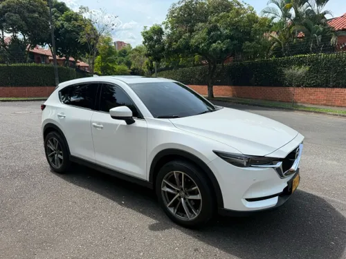Vendo Mazda CX-5 2020