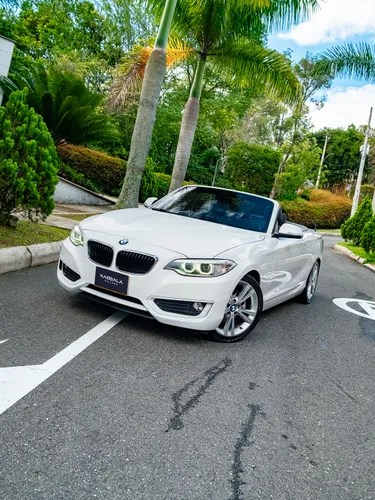 BMW 220i Cabriolet