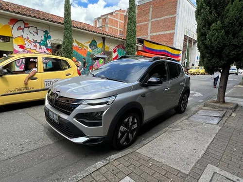 RENAULT KARDIAN ICONIC 1.0TURBO 2026