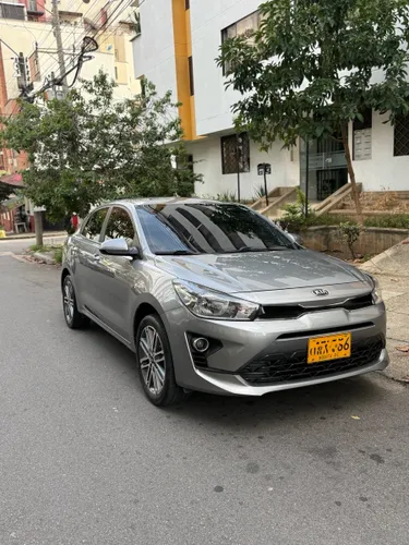 Kia Rio Vibrant 2022