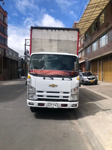 Chevrolet NKR Furgón