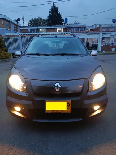 RENAULT SANDERO STEPWAY VERSION TREK FULL EQUIPO 2016 1.600 cc