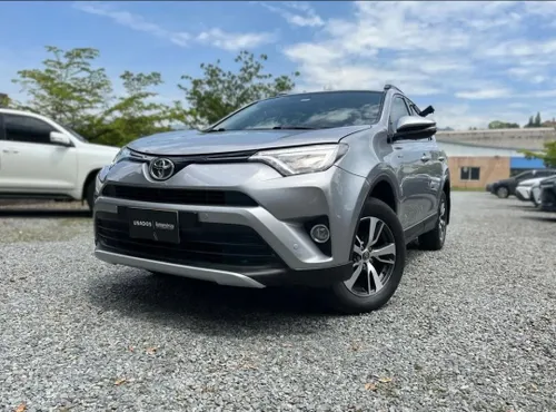 Toyota RAV4 Street 2017