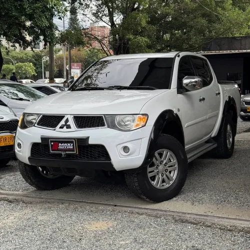MITSUBISHI SPORTERO 4X4 DIESEL MT