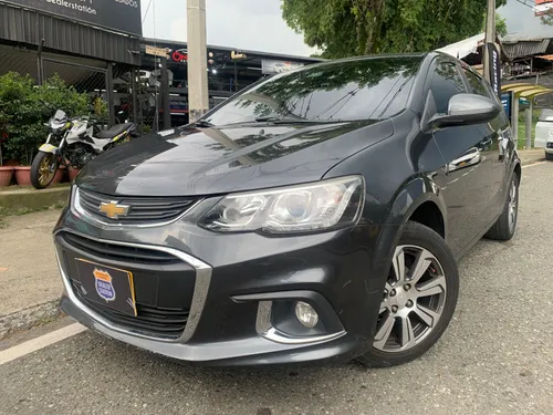 CHEVROLET SONIC LT AUTOMÁTICO