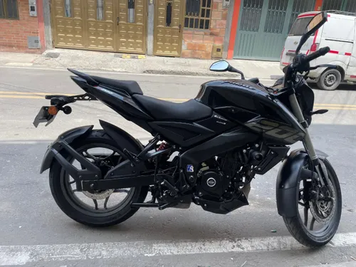 Se vende Bajaj Pulsar NS 200 FI ABS UG Modelo 2026